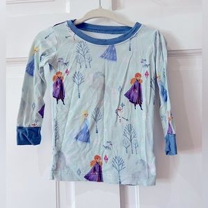 Little sleepies frozen toddler pjs, Anna and Elsa